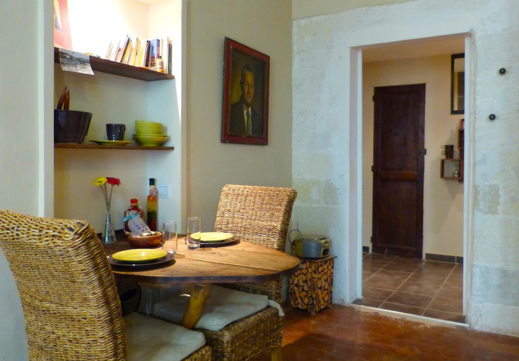 Les Remparts Apartment Avignon Exterior photo
